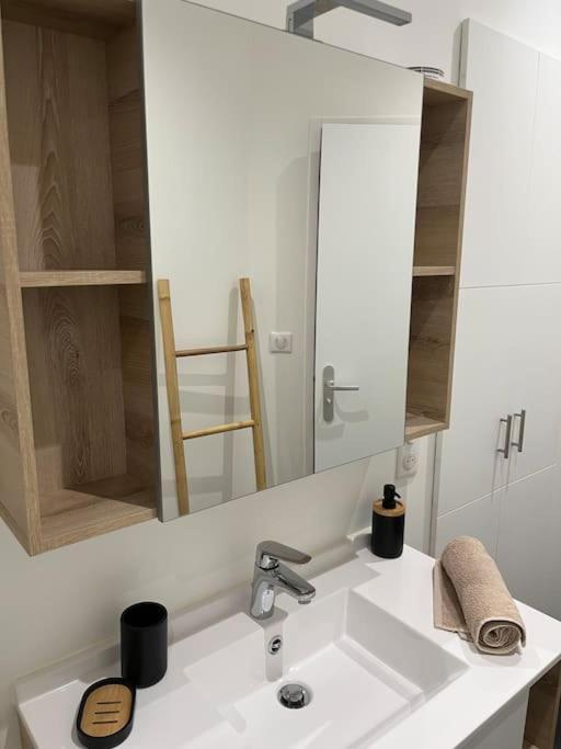 Superbe Appartement Plein Centre Millau Extérieur photo