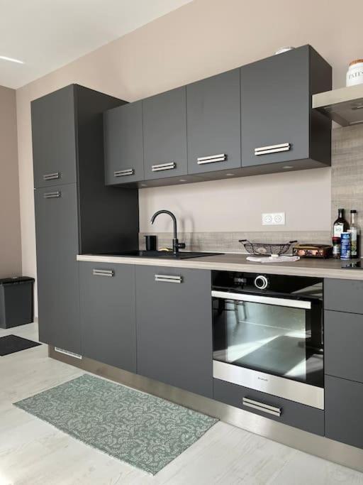 Superbe Appartement Plein Centre Millau Extérieur photo